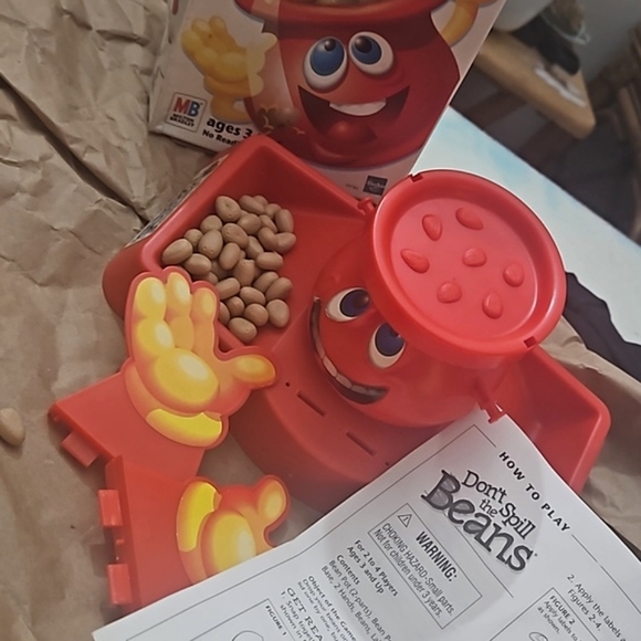 1986 Milton Bradley Company Don't Spill The Beans Game with instructions - Picture 2 of 13
